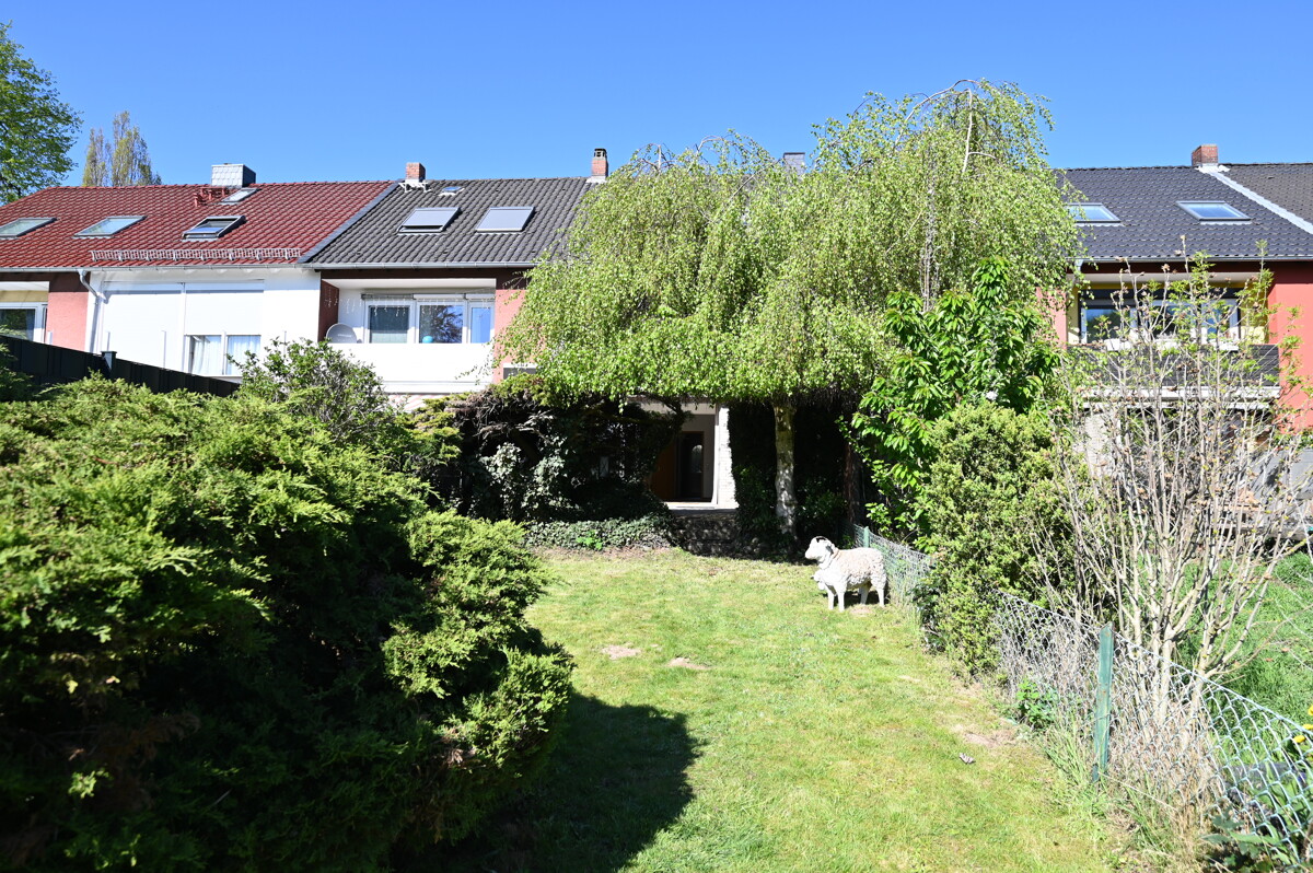 Garten - Melverode – Reihenmittelhaus mit Südgarten und Garage
