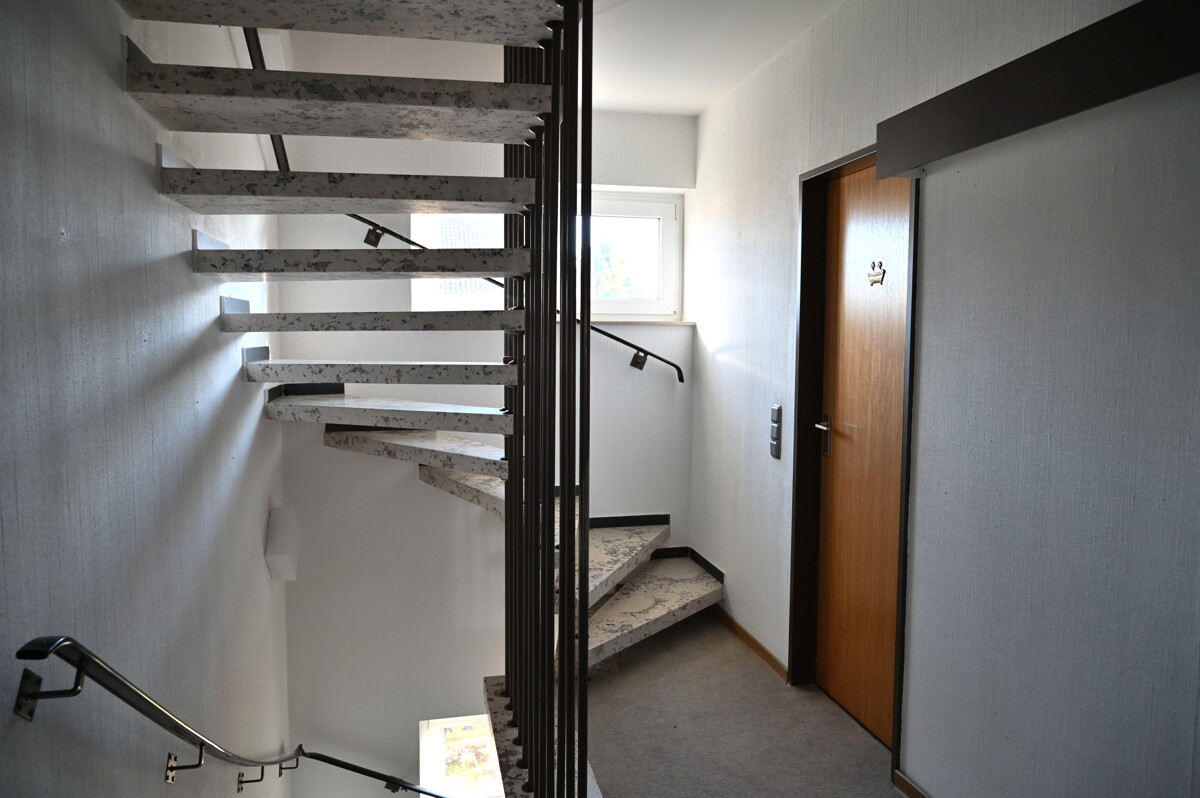 Flur im Obergeschoss - Solides Reihenmittelhaus in ruhiger Lage von Lamme