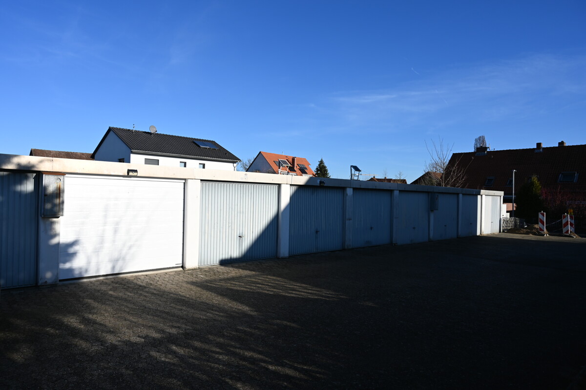 Garagenhof - Solides Reihenmittelhaus in ruhiger Lage von Lamme