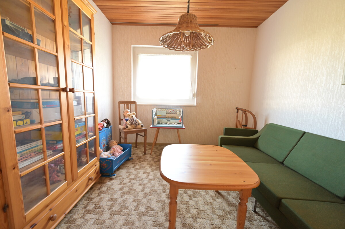 Kinderzimmer im Obergeschoss - Gepflegtes Reihenmittelhaus mit Garage und Stellplatz in ruhiger Lage von Lamme