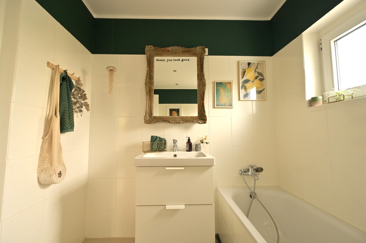 Badezimmer im Erdgeschoss - Braunschweig – Modernisiertes Einfamilienhaus in ruhiger Wohnlage