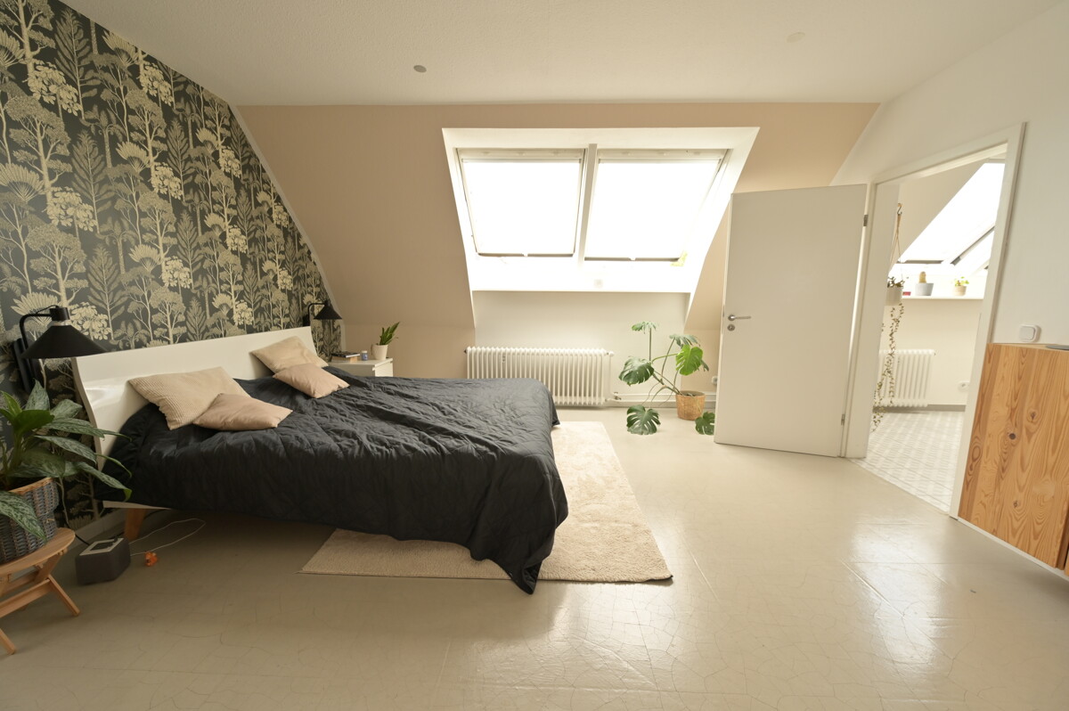 Elternschlafzimmer - Braunschweig – Modernisiertes Einfamilienhaus in ruhiger Wohnlage